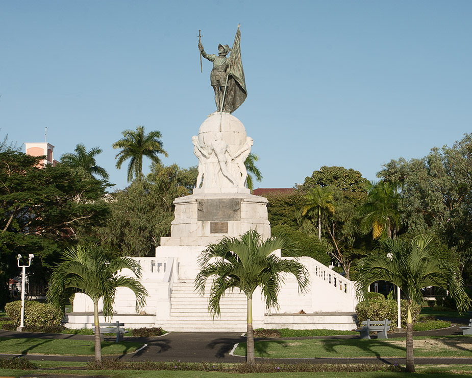 statue of balboa balboa avenue panama city panama